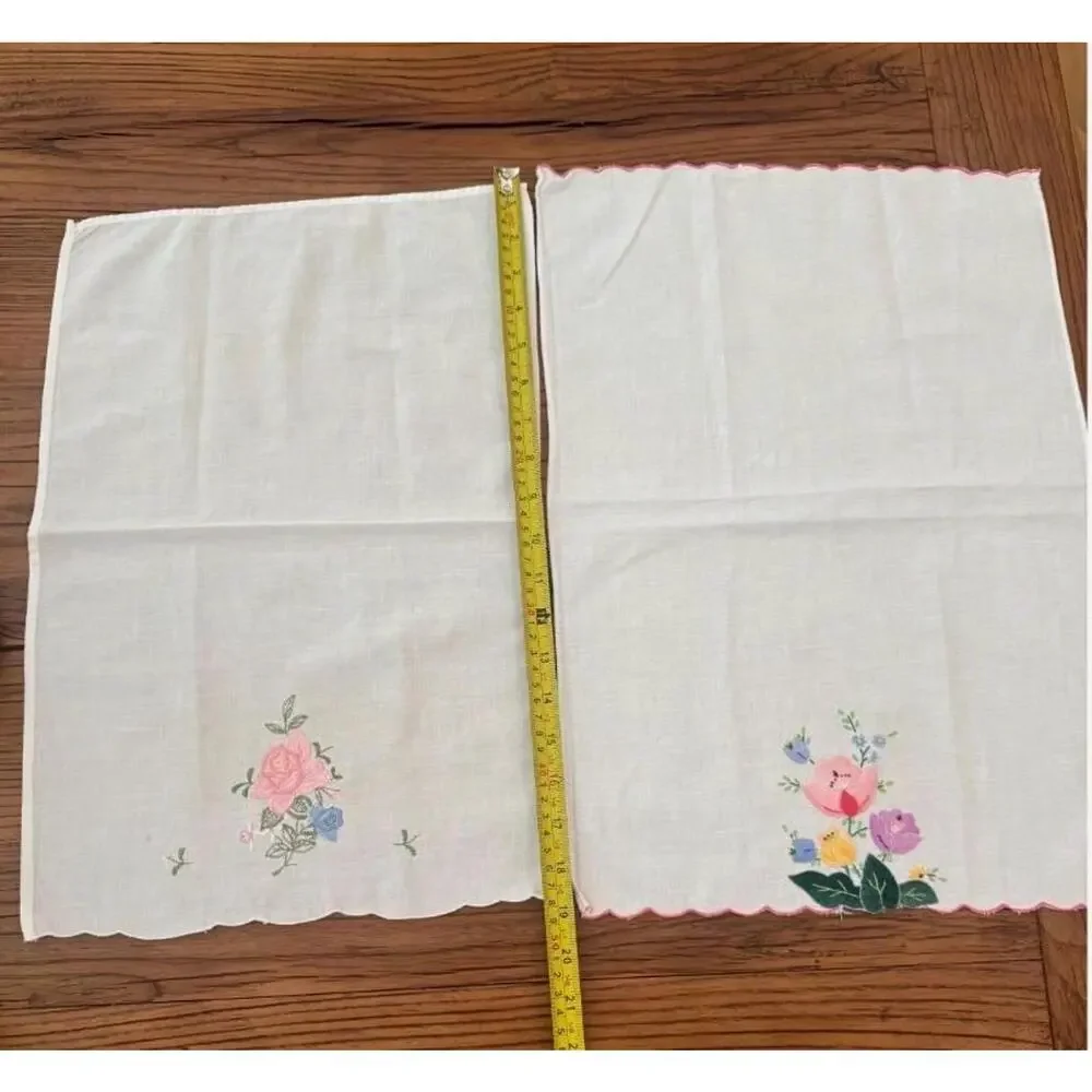 Vintage Hand Embroidered Floral Table Linen Mixed Set (5 Items)